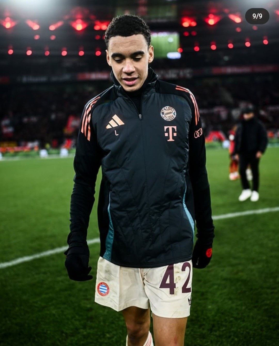 爱游戏APP下载赛地聚焦:德甲今晚热度飙升,费耶诺德迎来里程碑,球迷炸锅,数据趋势出现新变化的简单介绍